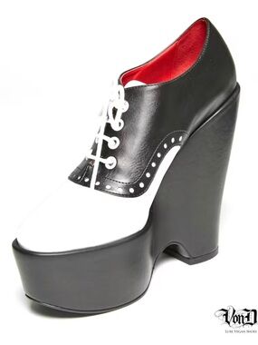 Kat Von D school girl platform saddle Black and White Platform Wedge Oxfords